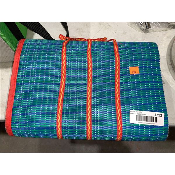 Folding Grass Style Picnic Mat