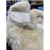 Image 1 : Windward 100% Sheep Skin approx dimensions 70.9"x43.3"