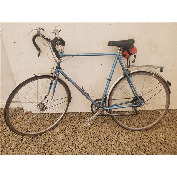 Grand Tour Road Bike