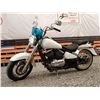 Image 1 : 0B --  2002 KAWASAKI VULCAN VN800 B CLASSIC MOTORCYCLE, WHITE, 33,057 KMS