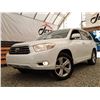Image 2 : D5 --  2008 TOYOTA HIGHLANDER LTD AWD, White, 374,942 KMS