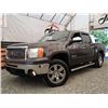 Image 2 : G3 --  2010 GMC SIERRA 1500 SLT CREW CAB 4X4, Grey, 208505