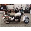 Image 8 : 0B --  2002 KAWASAKI VULCAN VN800 B CLASSIC MOTORCYCLE, WHITE, 33,057 KMS