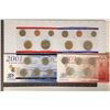 Image 2 : 2001 US MINT SET (UNC) P/D (WITH ENVELOPE)