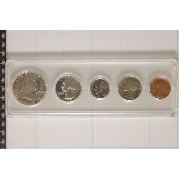 1952 US SILVER PROOF SET IN PLASTIC HOLDER