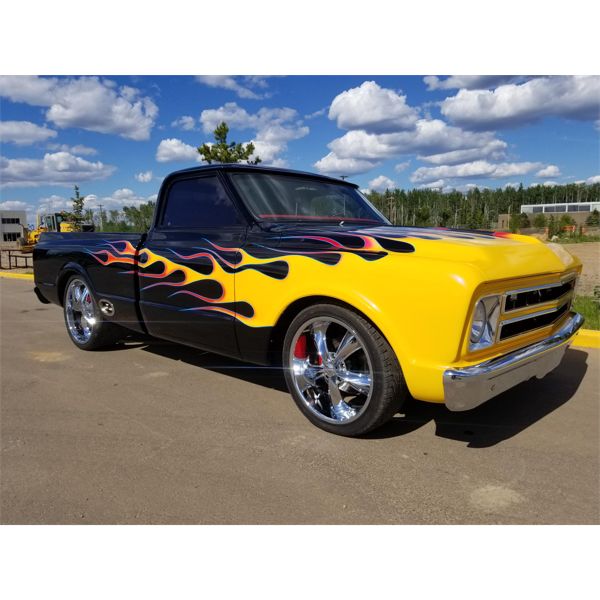 1967 CHEVROLET C10 CUSTOM