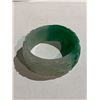 Image 1 : SPINACH GREEN 'TWISTED RUYI' BANGLE