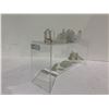 Image 2 : CLEAR QUARTZ DISPLAY RETAIL $1,100