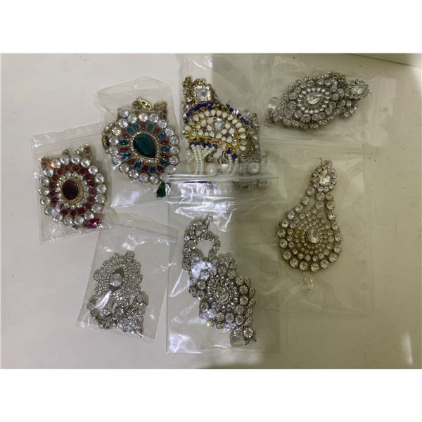 7 BAGS OF COSTUME JEWELRY