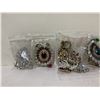 Image 2 : 7 BAGS OF COSTUME JEWELRY