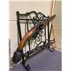Image 2 : GUN MOTIF SHELF