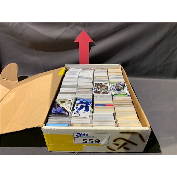 BOX OF ASSORTED SPORTS CARDS