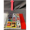 Image 2 : BINDER OF ASSORTED SPORTS CARDS