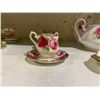 Image 2 : 20 PIECE AMERICAN BEAUTY & 6 PIECE OLD ENGLISH ROSE. ROYAL ALBERT CHINA SET