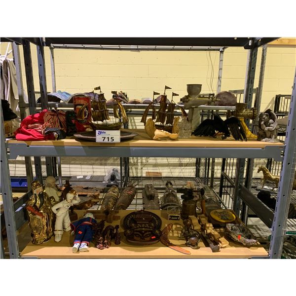 2 SHELVES OF ASSORTED ITEMS INCLUDING; MODEL BOATS, VINTAGE MEAT GRINDER, GARGOYLE DECOR & MORE