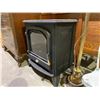 Image 2 : VINTAGE STYLE ELECTRIC FIREPLACE