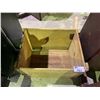 Image 2 : CROWN CORK & SEAL COMPANY LIMITED WOOD CRATE (NO LID)