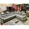 Image 1 : 2-PC FABRIC SECTIONAL SOFA