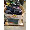 Image 1 : GAYLORD OF ASSORTED ITEMS INCLUDING; CLOTHING, FOOTWEAR, HAND WARMERS & MORE