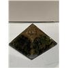Image 2 : LABRADORITE ORGONITE PYRAMID RETAIL $489