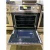 Image 2 : HISENSE 4 BURNER 1 WARMER STOVE WITH CONVECTION OVEN