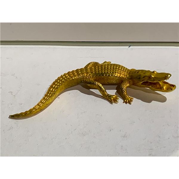 HEAVY GILT ALLOY FIGURE OF ALLIGATOR