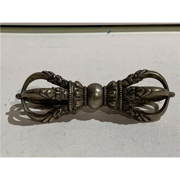 SINO- TIBETAN CEREMONIAL VAJRA ORNAMENT