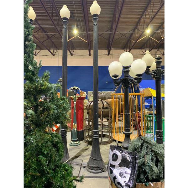 CAST ALUMINUM LAMP POST APPROX 11'