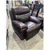 Image 2 : MATCHING LEATHER RECLINING SOFA, LOVESEAT AND CHAIR