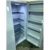 Image 2 : FRIDGIDAIRE STANDING FREEZER