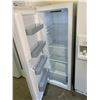 Image 2 : GALANZ STANDING FREEZER