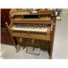 Image 1 : ESLEY ORGAN CO. ANTIQUE ORGAN