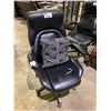 Image 1 : LAZBOY ROLLING OFFICE CHAIR WITH THROW PILLOW (TEAR & DAMAGE ON SEAT)