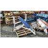 Image 2 : 2 PALLETS OF ASSORTED ITEMS INCLUDING; WEIGHT BENCH WITH BARBELL, ROLLS OF FABRIC, TABLE TOP & MORE