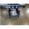 Image 2 : COLEMAN REVOLUTION 3 BURNER FLARE FREE TECHNOLOGY PROPANE GRILL WITH INSTASTART