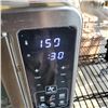 Image 4 : GOURMIA  AIR FRYER OVEN SOME DIGITAL LIGHTS OUT BUT WORKING GOOD