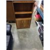 Image 2 : 5.5FT STORAGE SHELF WITH CUPBOARD