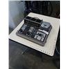 Image 1 : BELTONE AUDIO EXPERT MODEL L-211