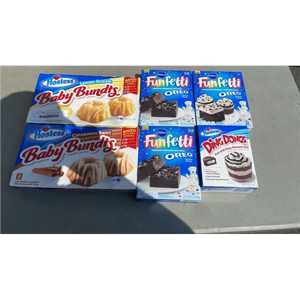 LOT OF FUNFETTI OREO CAKE MIX AND COOKIE MIX, AND HOSTESS DING DONG MIX AND BABY BUNDTS - BB 2022