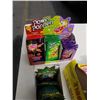 Image 3 : LOT OF POWER POPPERS, HUBBA BUBBA  AND GUM  - BB 2022