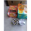 Image 2 : LOT OF ARIZON NACHO KITS, SIRACHA POPCORN, PICKLE FREEZER POPS, POP TARTS, MAC AND CHEESE, FLAVOURED