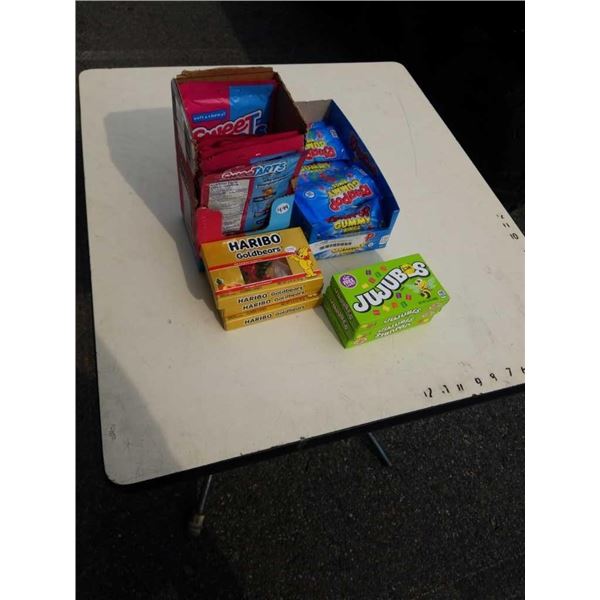 LOT OF GUMMY RINGS, JUJUBES, AND SWEET TARTS - BB 2022