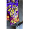 Image 2 : LOT OF RAP SNACKS, CHIPS, SNACK FOODS AND RAMEN NOODLES - BB 2022/2023