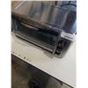 Image 2 : AS NEW HAMILTON BEACH CONVECTION TOASTER OVEN TESTED AND WORKING - RETAIL $139