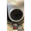 Image 2 : INSIGNIA 6QT DIGITAL AIR FRYER TESTED AND WORKING - RETAIL $74