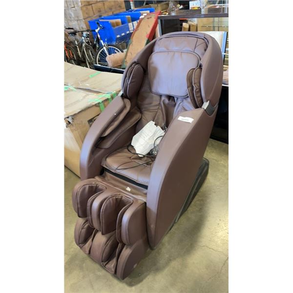 INSIGNIA 2D ZERO GRAVITY FULL BODY MASSAGE CHAIR - TESTED WORKING - RETAIL $2699