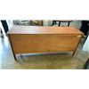 Image 8 : SLIDING FRONT DOOR TEAK SERVER