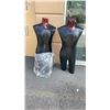 Image 1 : 2 TORSO SUIT DISPLAY MANNEQUINS