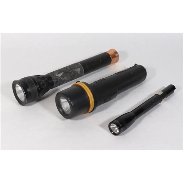 3 SMALLER FLASHLIGHTS