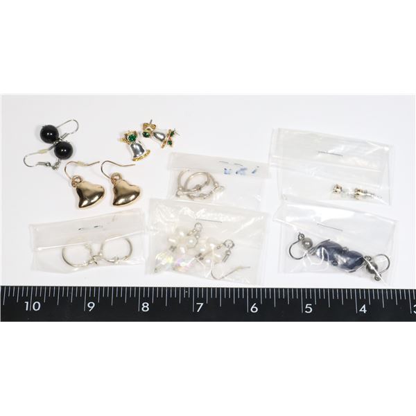 BAG OF ASSORTED FASHION EARRINGS